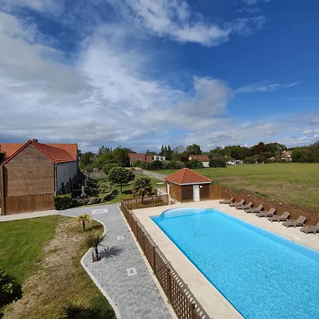 Дом отдыха Le Village Du Phare